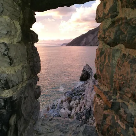 5 Terre Dolci Sogni בית הארחה 4*