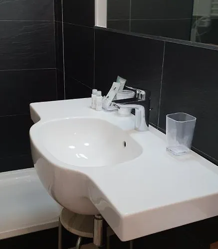 Konukevi 5 Terre Dolci Sogni 4*